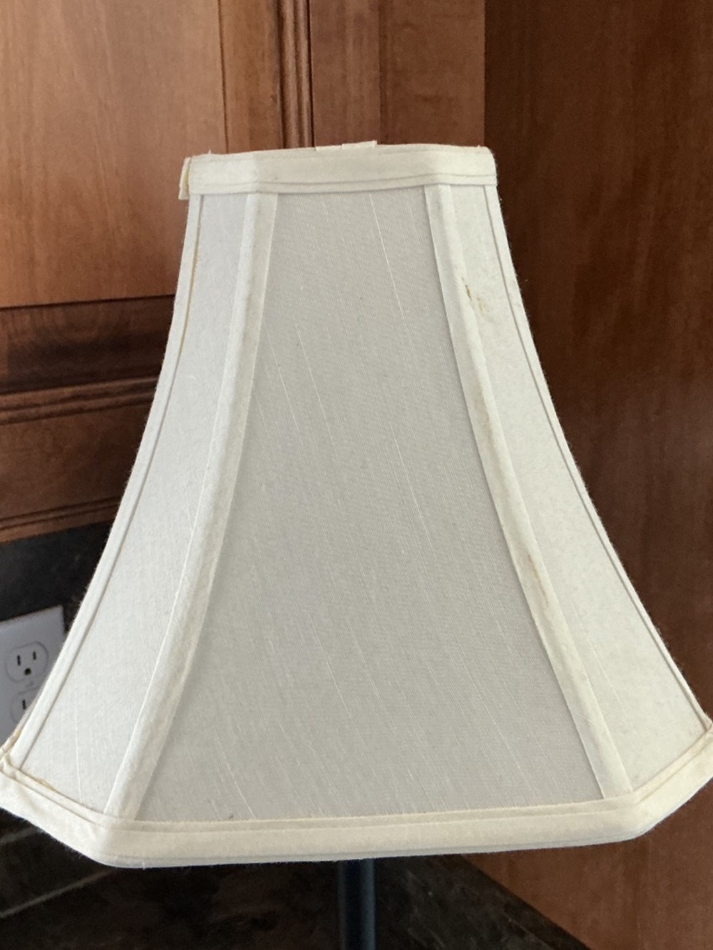 Black Table Lamp w/Shade - Picture 4 of 8